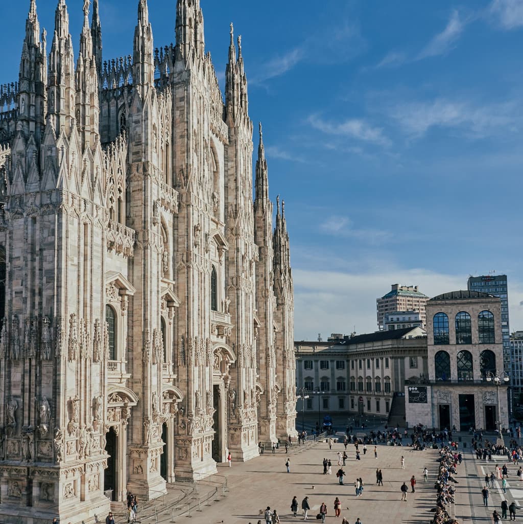 Highest temperature in Milan on April 12? card icon